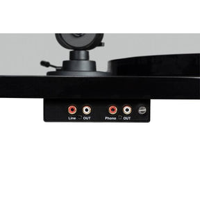 Pro-Ject Audio Systems E1 Phono Manual Two-Speed Turntable [Tech & Turntables]